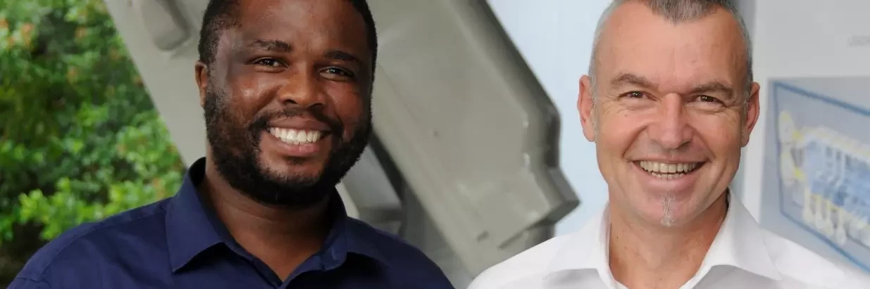 2017-duerr-Africa-AndaMaqanda-MichaelBroek-jpg The Director of the AM Group and the Managing Director of Dürr Africa shook hands on their new partnership.